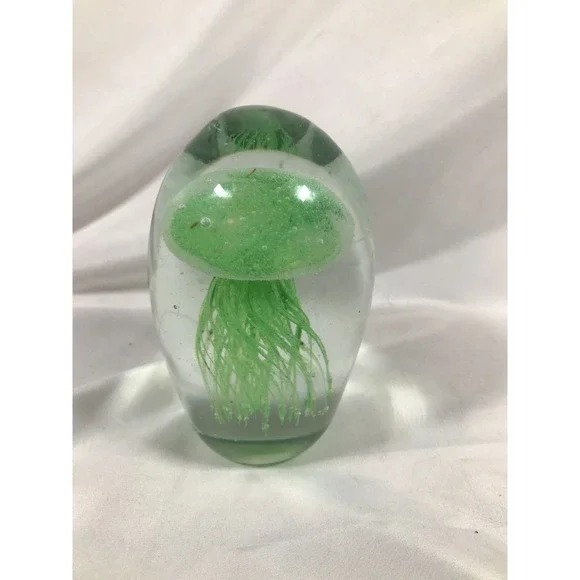 Glow In The Dark Jellyfish Paperweight 5.5 inch 3.2 Pound Art Glass Paperweight - Picture 2 of 16